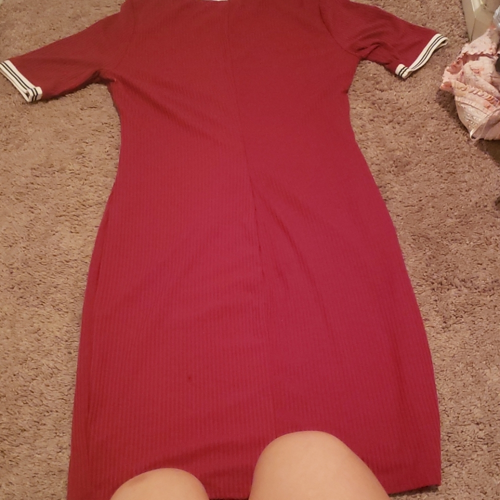 Dress - Picture 2 of 2